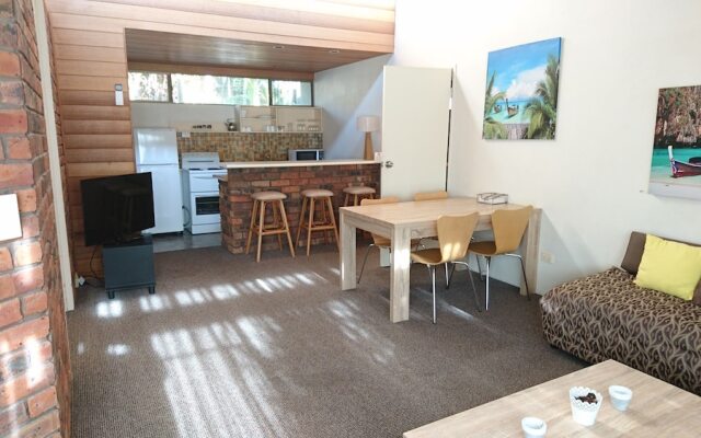 Nautical Owl - 2 Bedroom Apartment