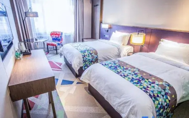 Zmax Hotel·Harbin Bingxue Big World