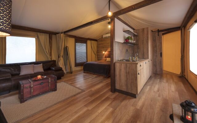 Glamping tents Mediteran kamp Navis