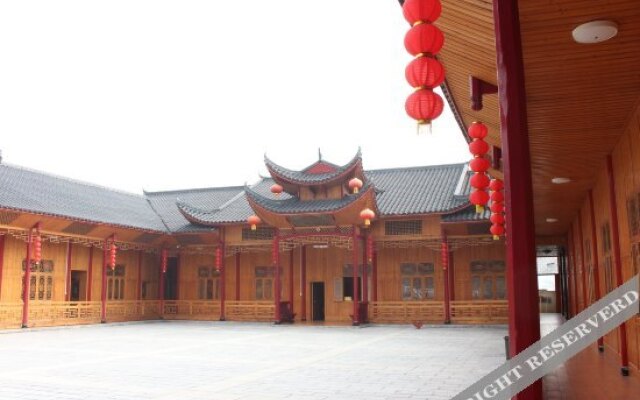 Xinnong Court Hotel