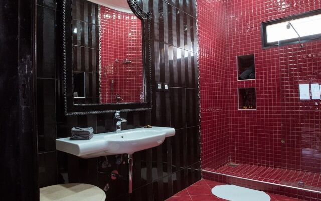 Park Regency Suite Hotel