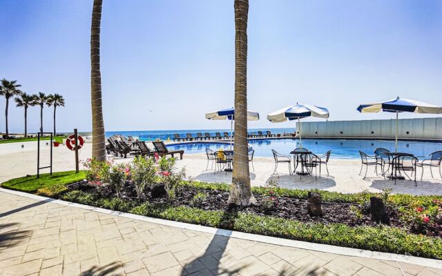 Esmeralda Beach Resort
