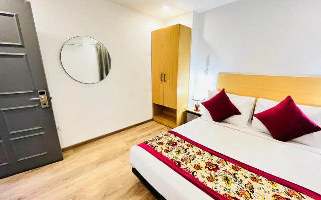 Qotel Hotel La Sarane Preet Vihar