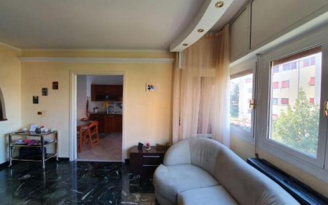 Flat 2 Bedrooms - Genoa