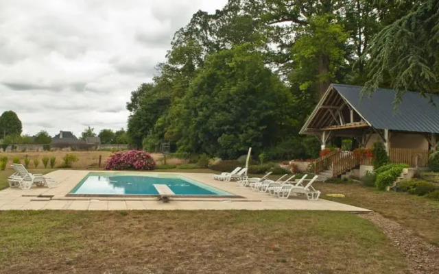 Château de Salvert- Chambre dHôtes