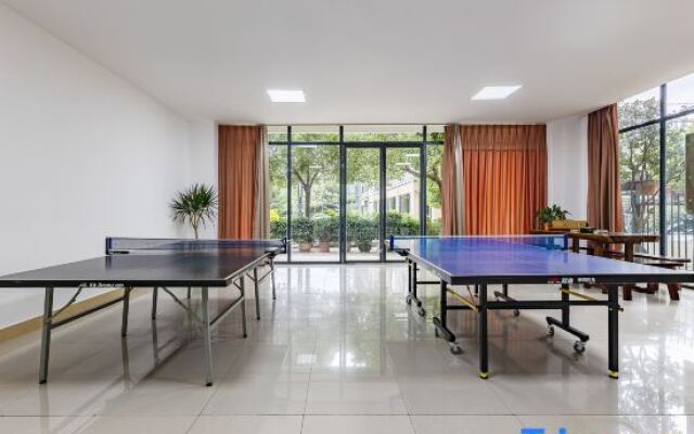 Li Jing Hotel Mile