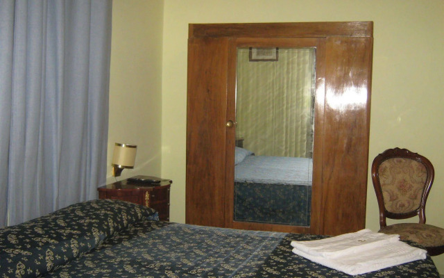 Hotel Ferraro