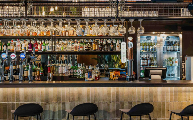 Mercure Newport Hotel