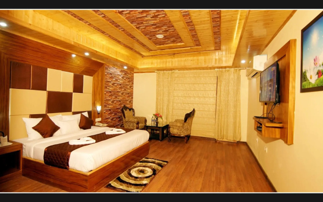 Grand Krisa Resort & Spa