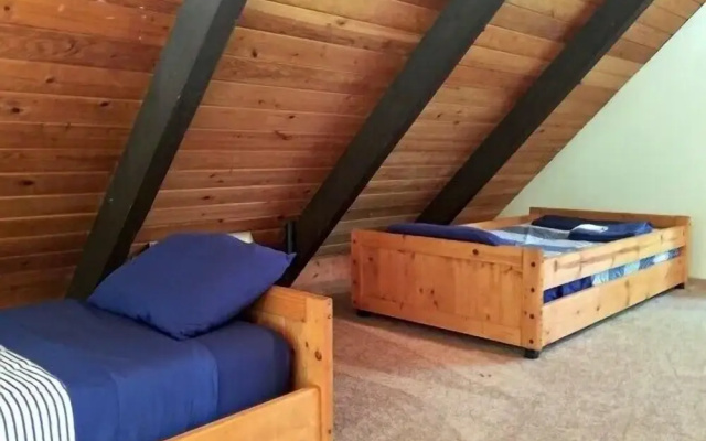 Mt Baker Lodging Cabin 99 - Sleeps 6