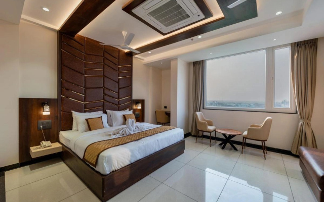 Golden Leaf Resort