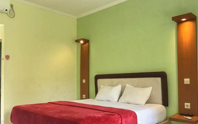 Pondok Mesari Padma Legian RedPartner