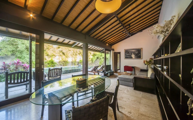 Tirta Villa