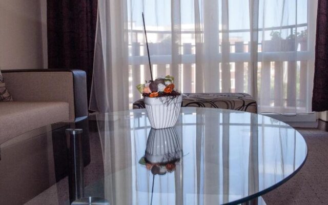 Ivian Family Hotel