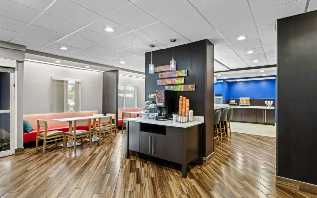 Comfort Suites Columbia at Harbison