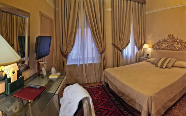 Liassidi Palace Hotel