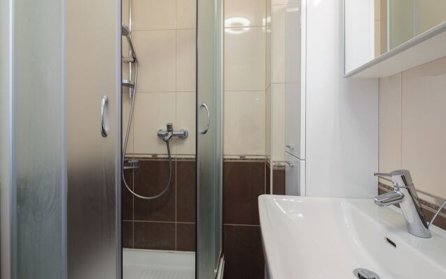 Holiday house Andre - swimming pool Nerezisca, Island Brac