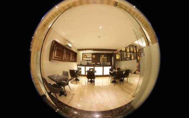 pyramid suites Hotel