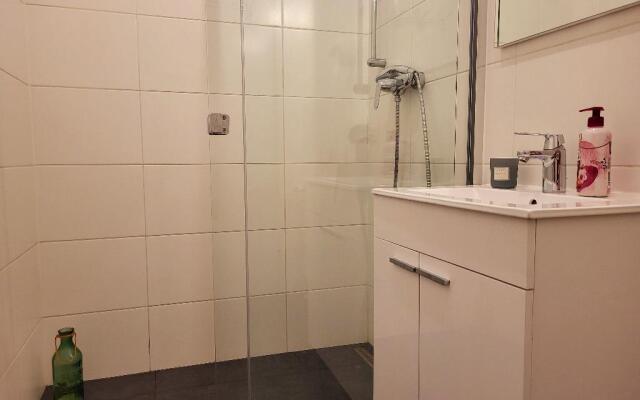 Real Living Apartments Vienna - Schweglerstrasse