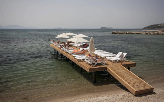 Dragut Point South Hotel