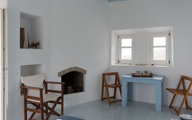 Villa Cycladic Breeze Tranquil & Private