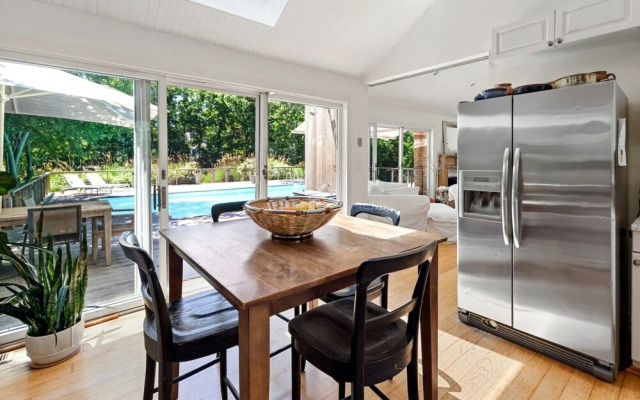 Villa Direen Modern East Hampton Villa