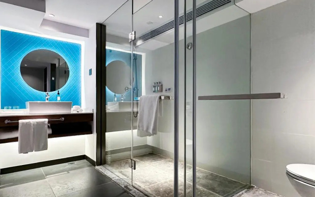 Отель Holiday Inn Express Chongli