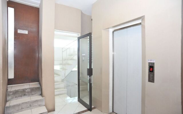 Airy Seminyak Sunset Road 89 Bali