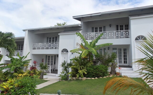 Dickenson Bay Cottages