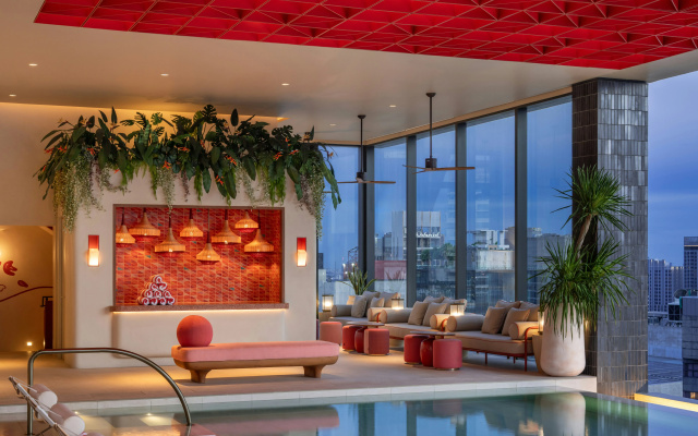 KROMO Bangkok, Curio Collection by Hilton