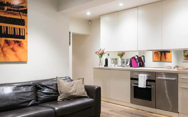 Stylish 2br Notting Hill Apartment with Garden!