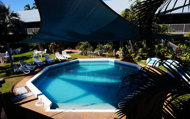 Paraway Motel
