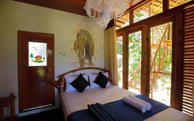 The Winsome & Tree House