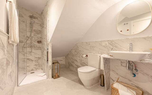 Angeles 6- Giralda Luxury by Valcambre