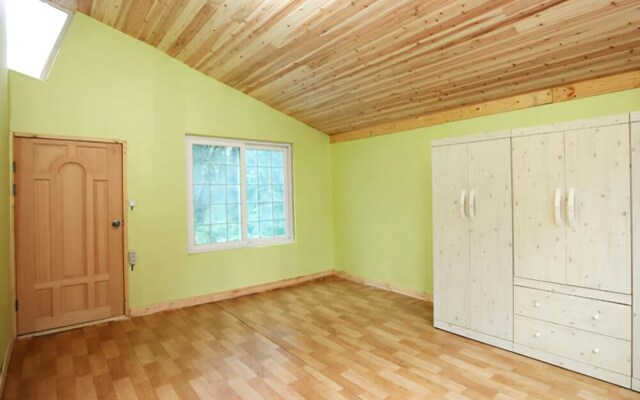 Yeongwol Muksan Guan Pension