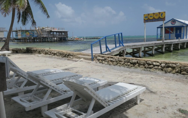 Seven Seas Resort