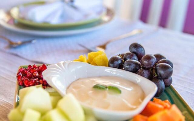 TshiBerry Bed & Breakfast
