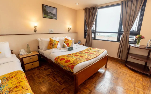 Muscatel Fairmont – 100 Mts from Mall Road