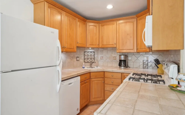 4950 Sandyland Road #127 Condo