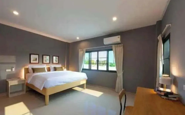 Modern House CNX