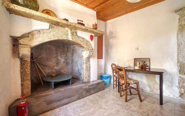 Serenity Courtyard village apartment