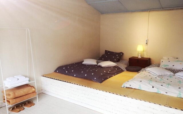 Dali Xizhou Xingzou Youth Hostel