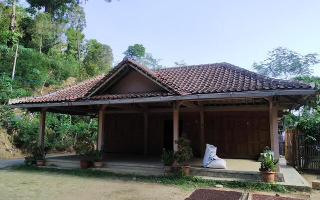 Griya Jayeng