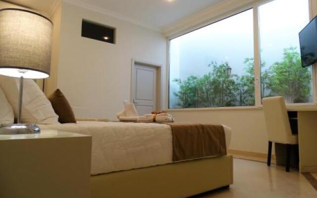 Bowen Luxury Suites