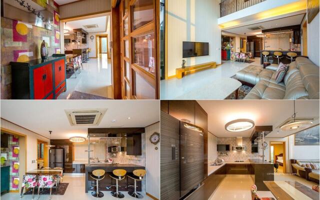 Harbor House Private