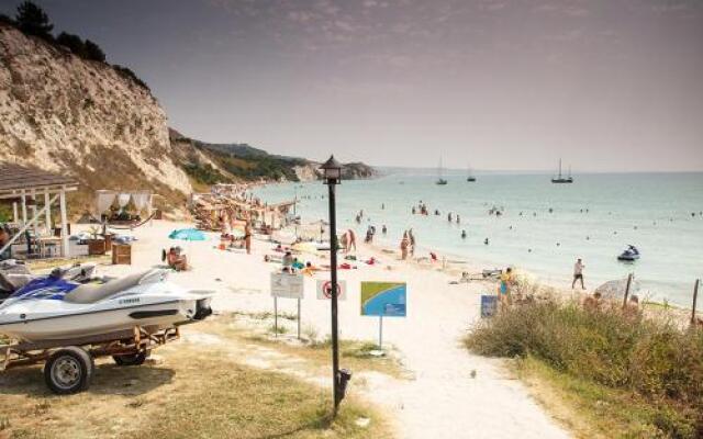 Saint George Hotel 1