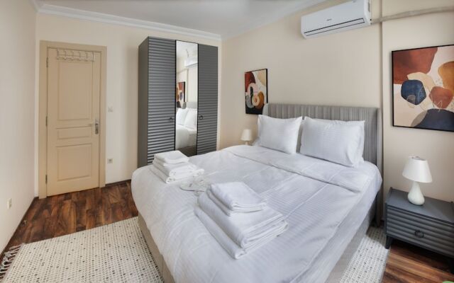 Gorgeous Central 1BR Apt near Galataport