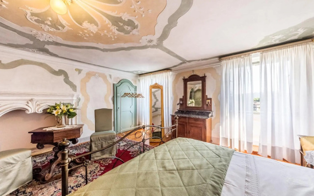 Villa De Rubeis Florit