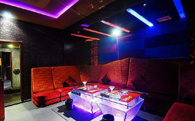 Gold Jazzy Hotel