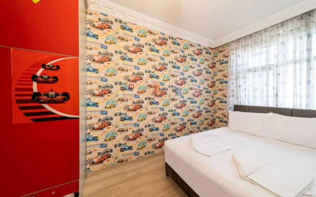 Lovely Flat With Sea View Near Beach in Muratpasa